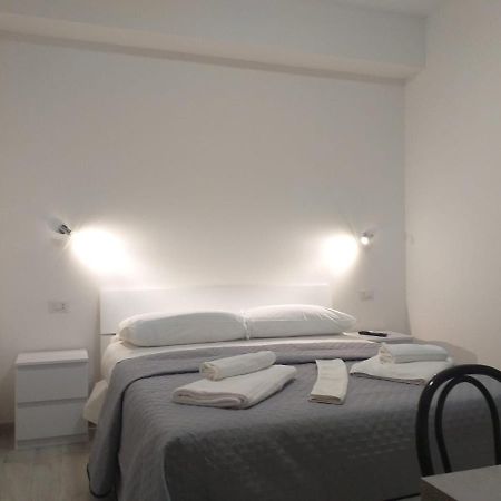 Hotel Bernini Self Check-In - Accesso Autonomo Alguer Exterior foto