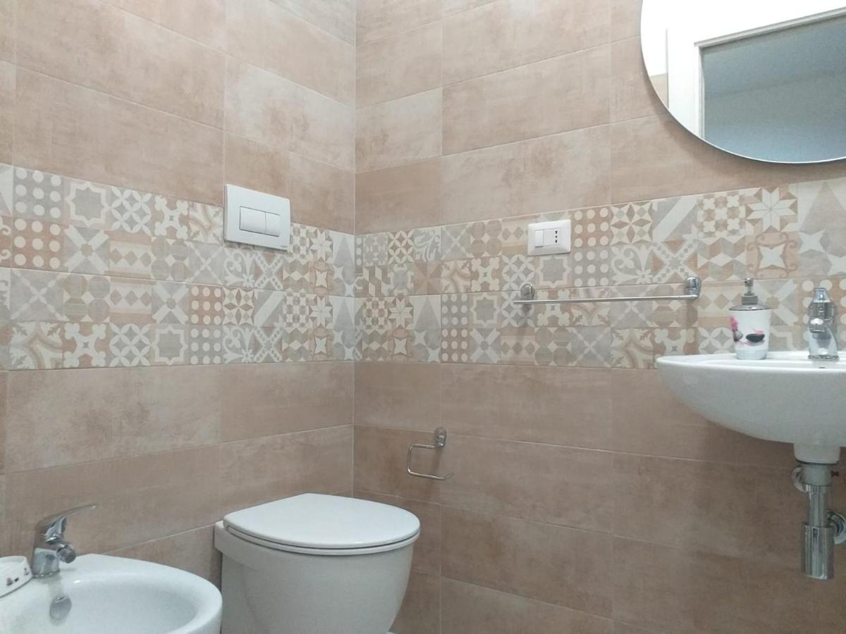 Hotel Bernini Self Check-In - Accesso Autonomo Alguer Exterior foto